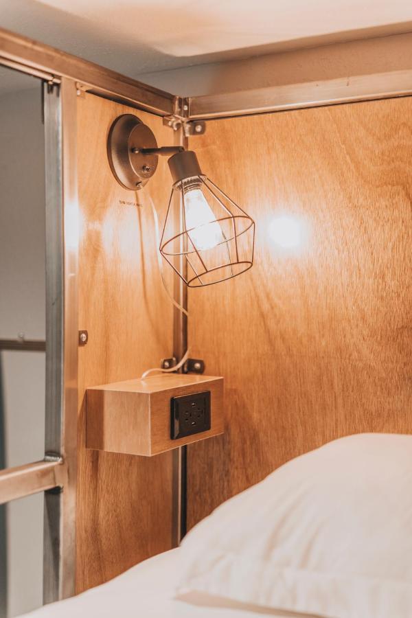 Ember Hostel Денвер Екстер'єр фото